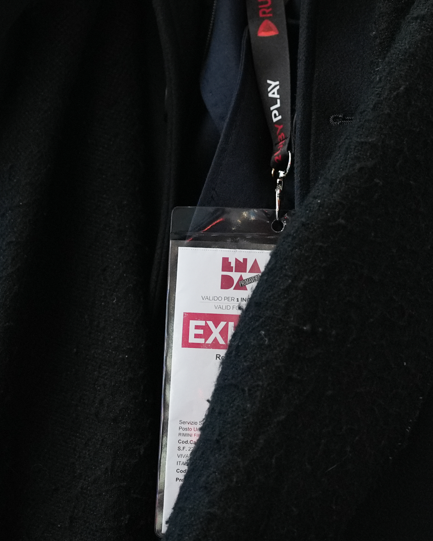 Badge espositore Enada indossato durante la manifestazione a Rimini Fiera.